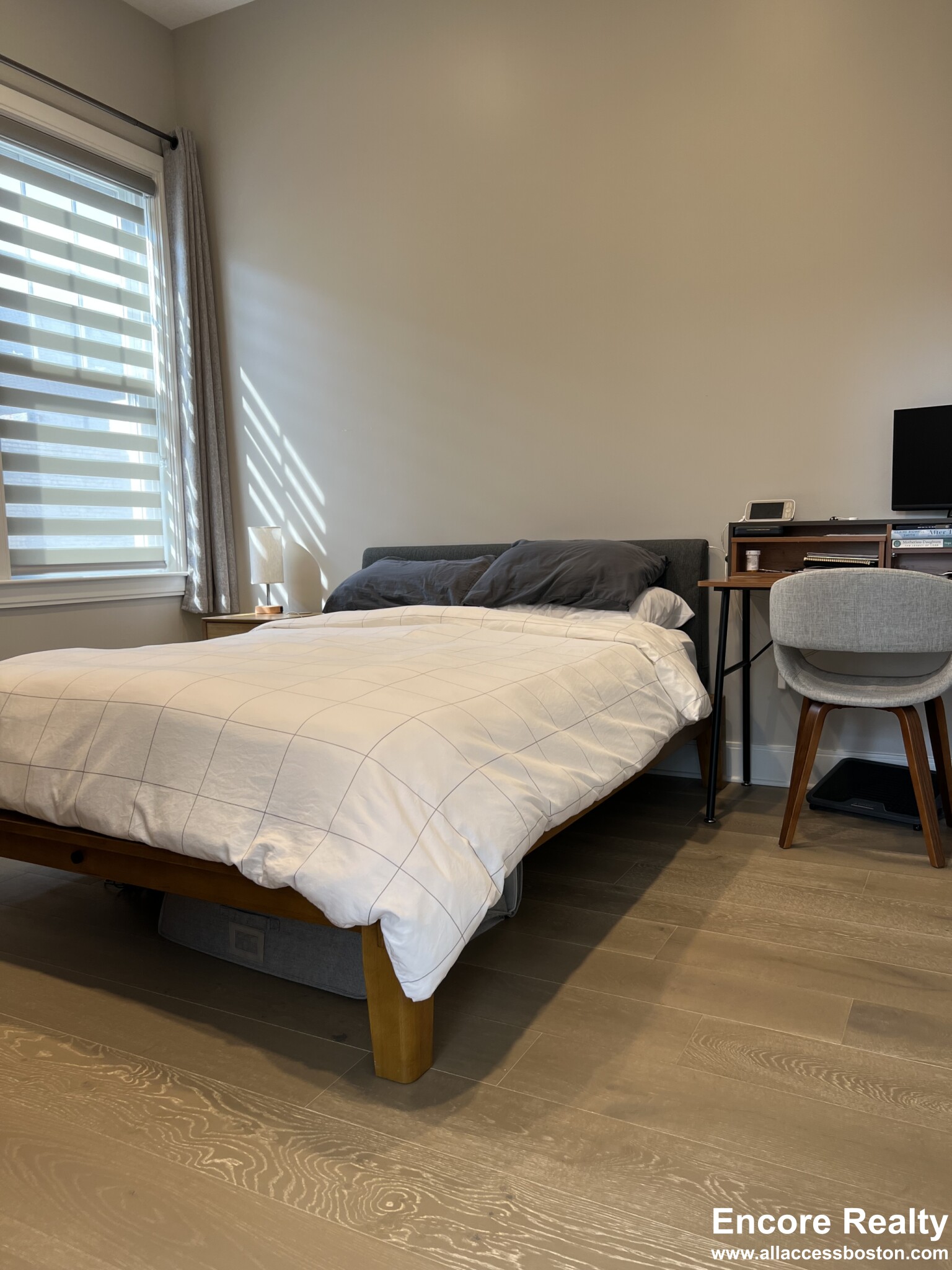 353 Summer St, Davis Square