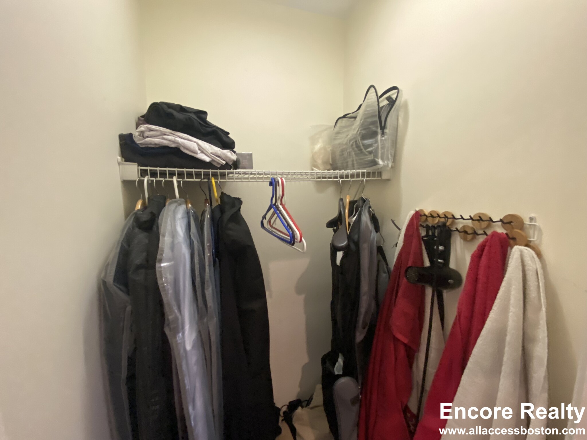 322 Western Ave, Cambridgeport