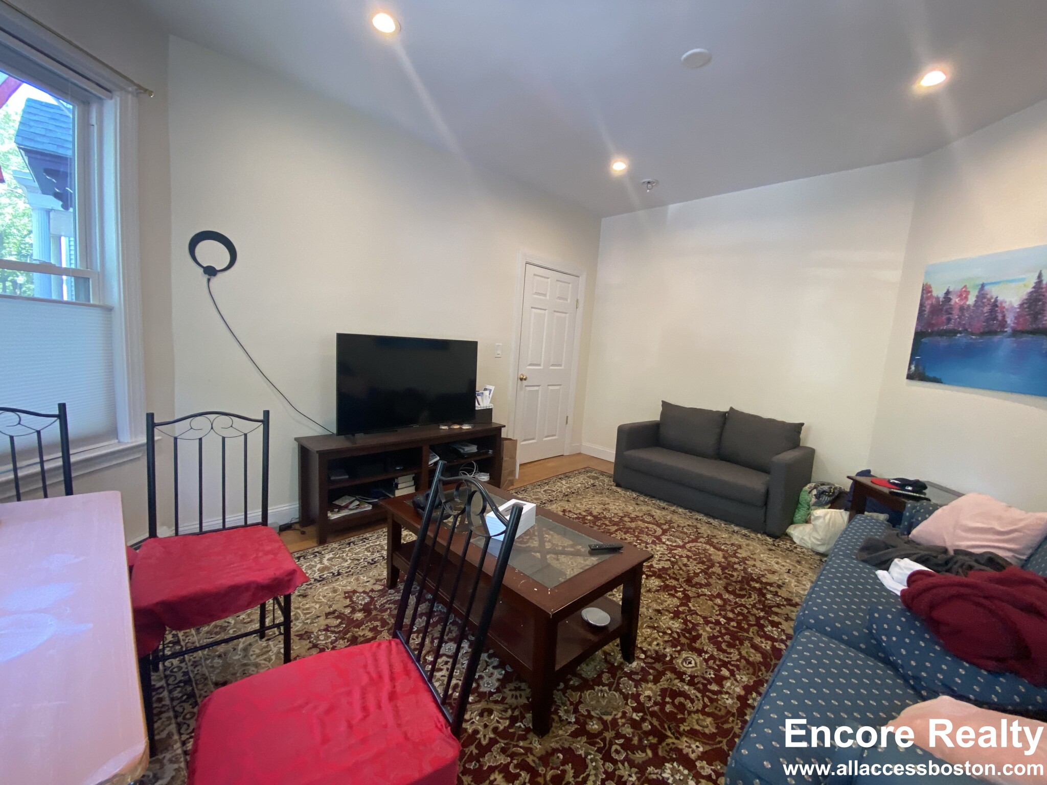 322 Western Ave, Cambridgeport