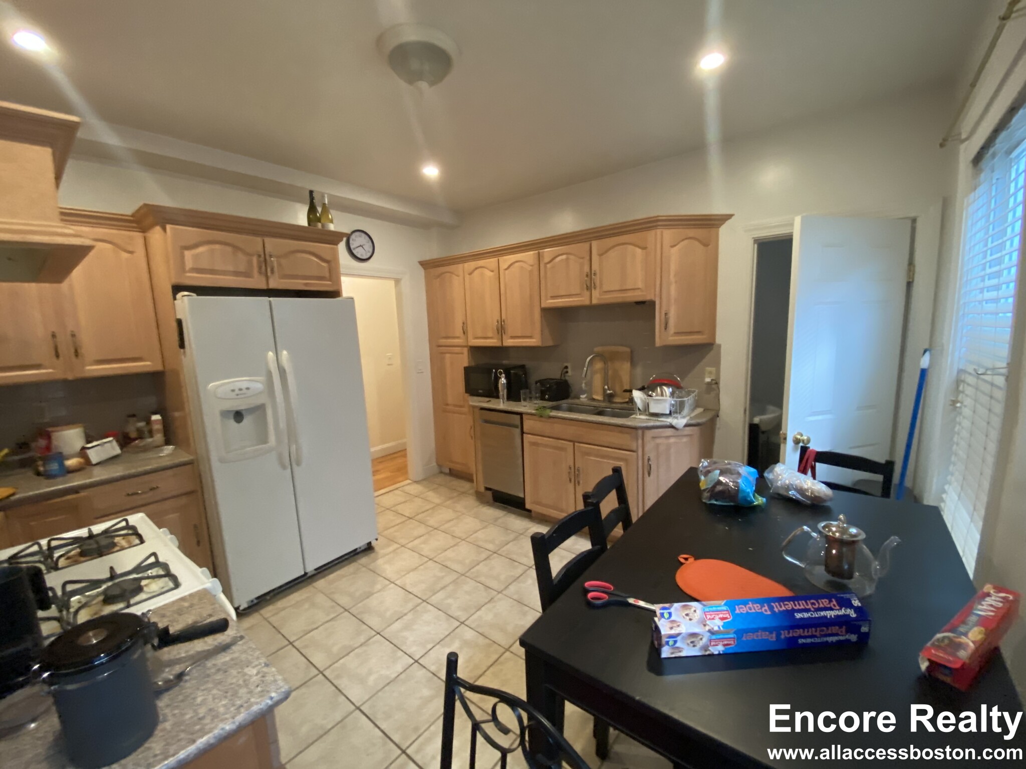 322 Western Ave, Cambridgeport