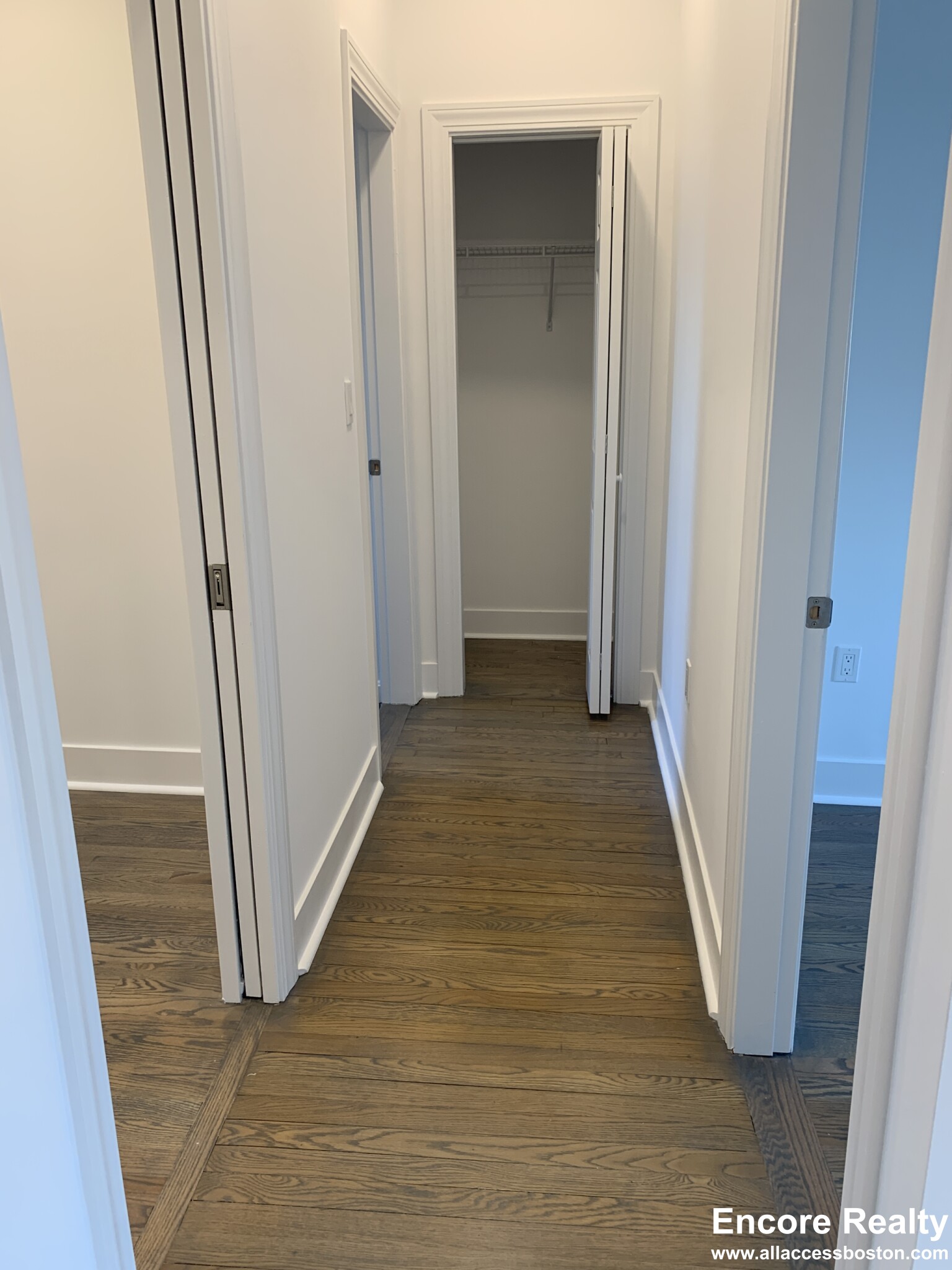 19 Peterborough St, Fenway