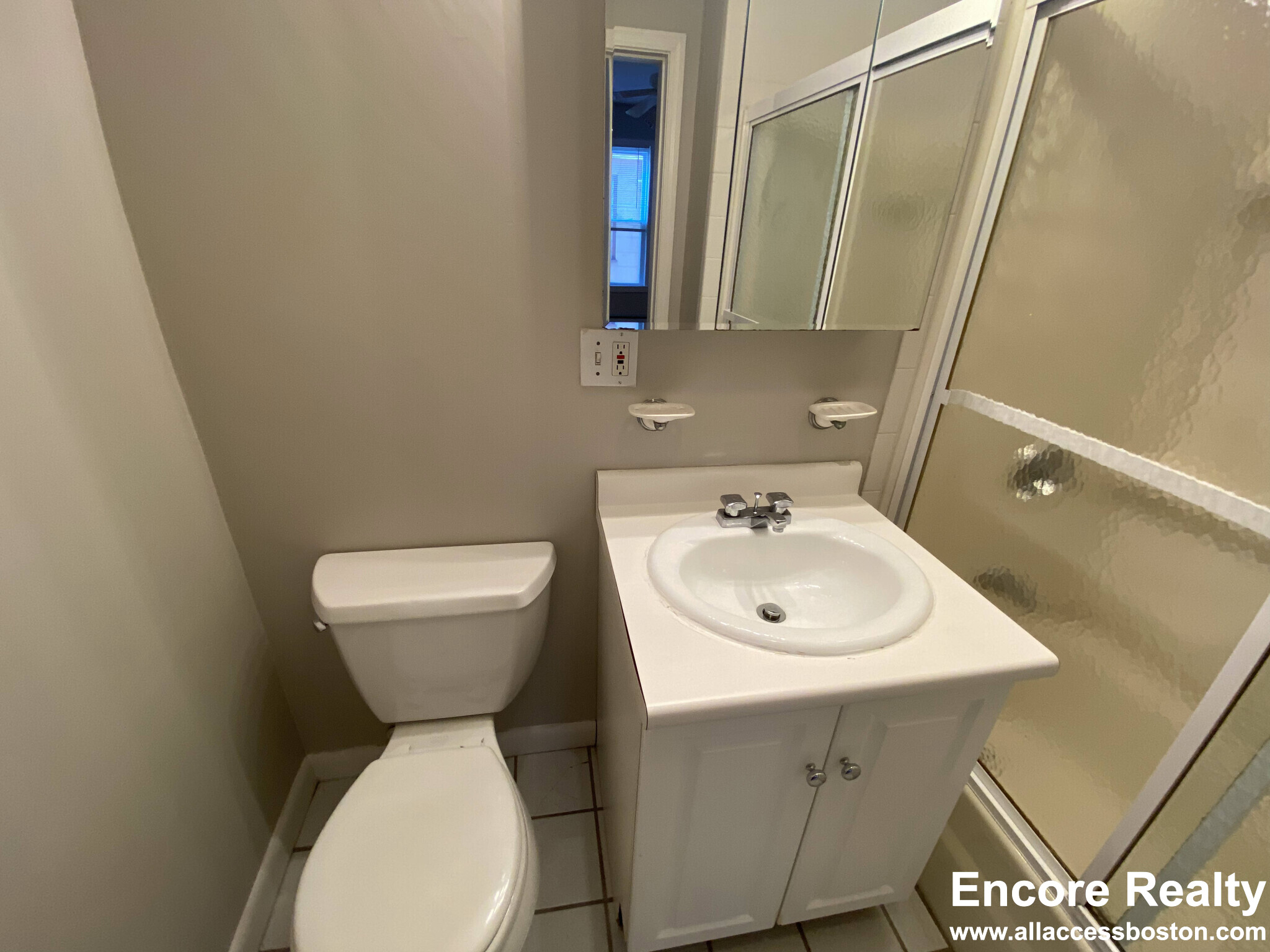 11 Beacon St, Inman Square