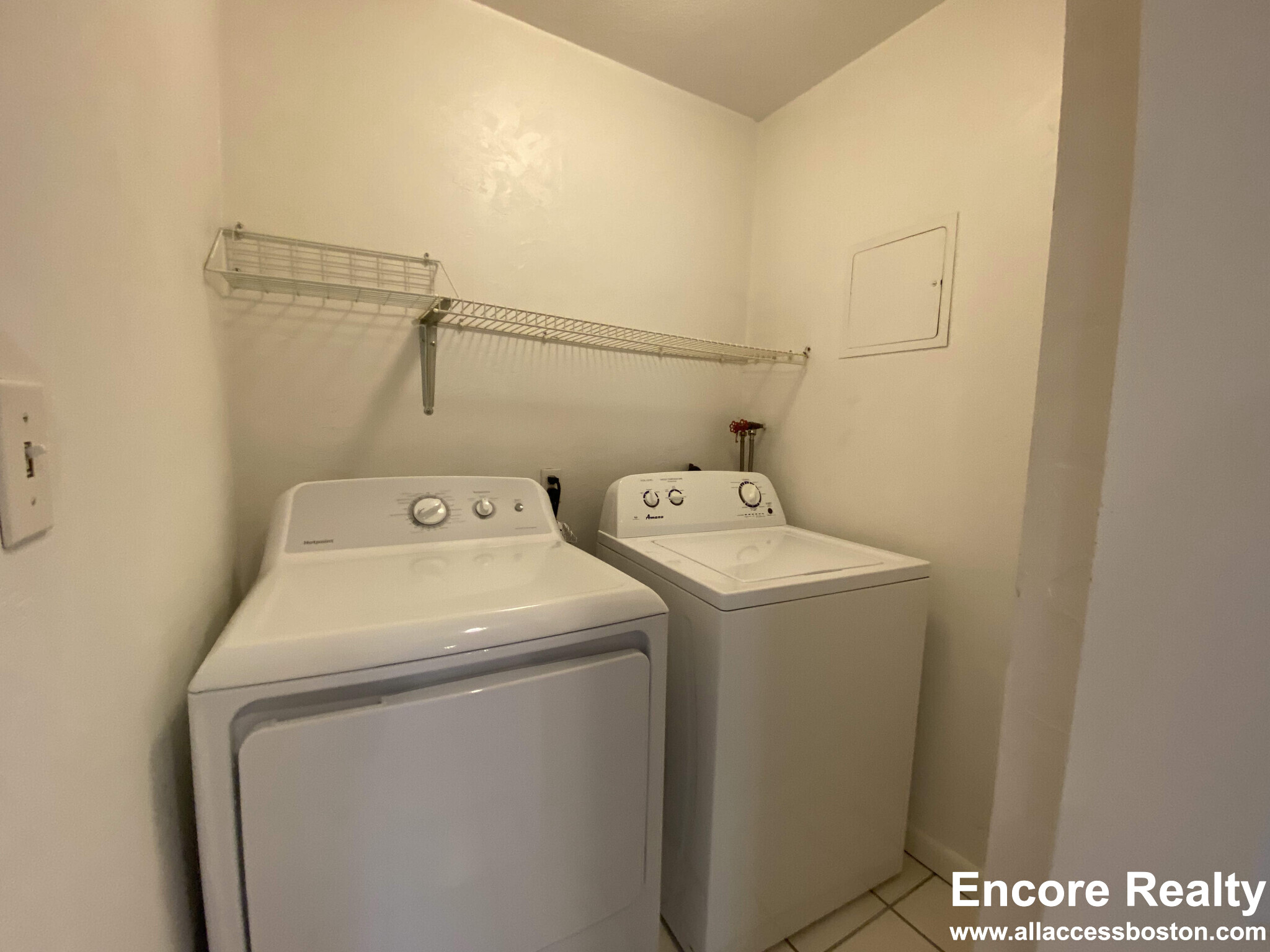 11 Beacon St, Inman Square