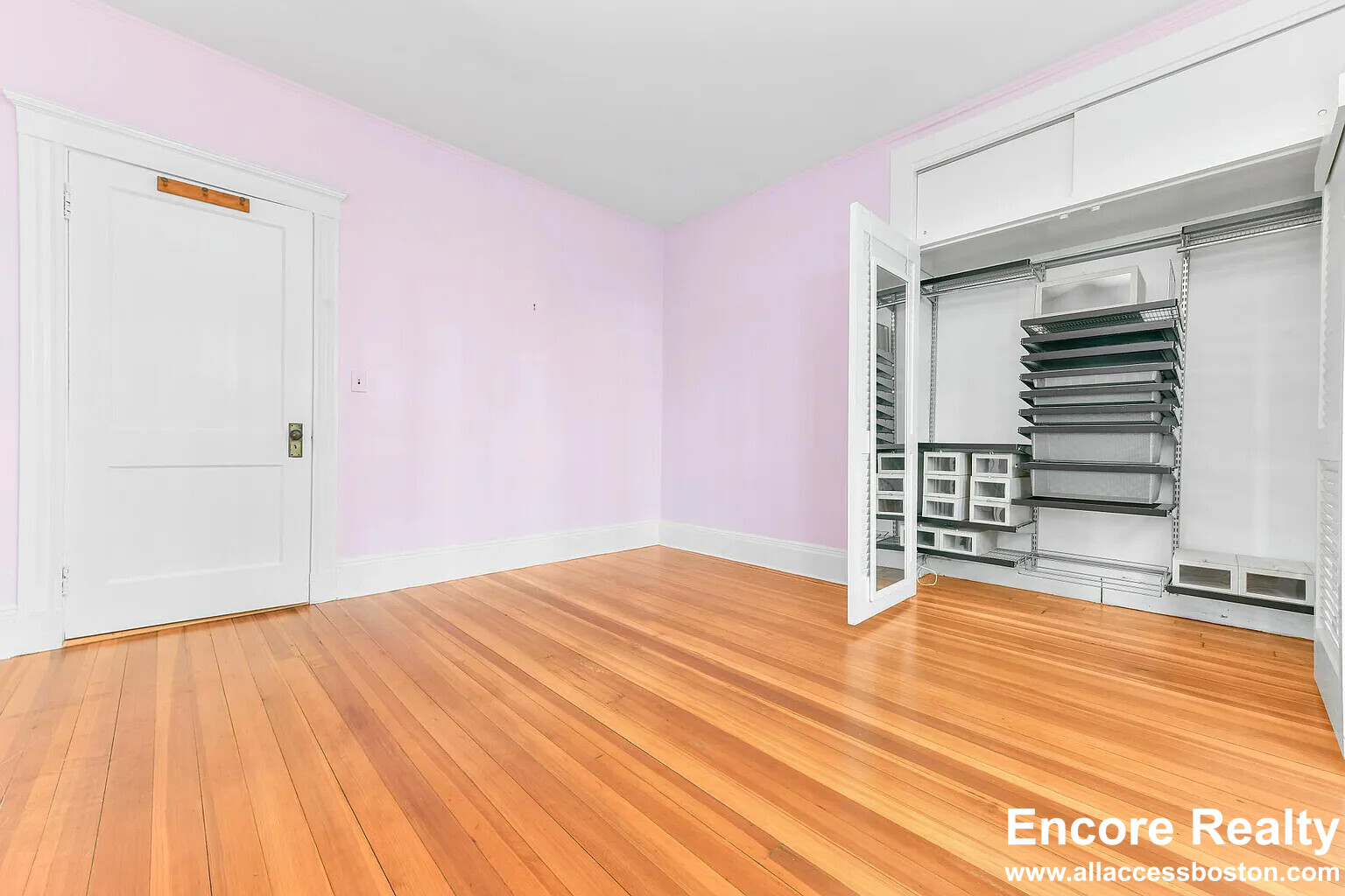 87 Browne St, Coolidge Corner
