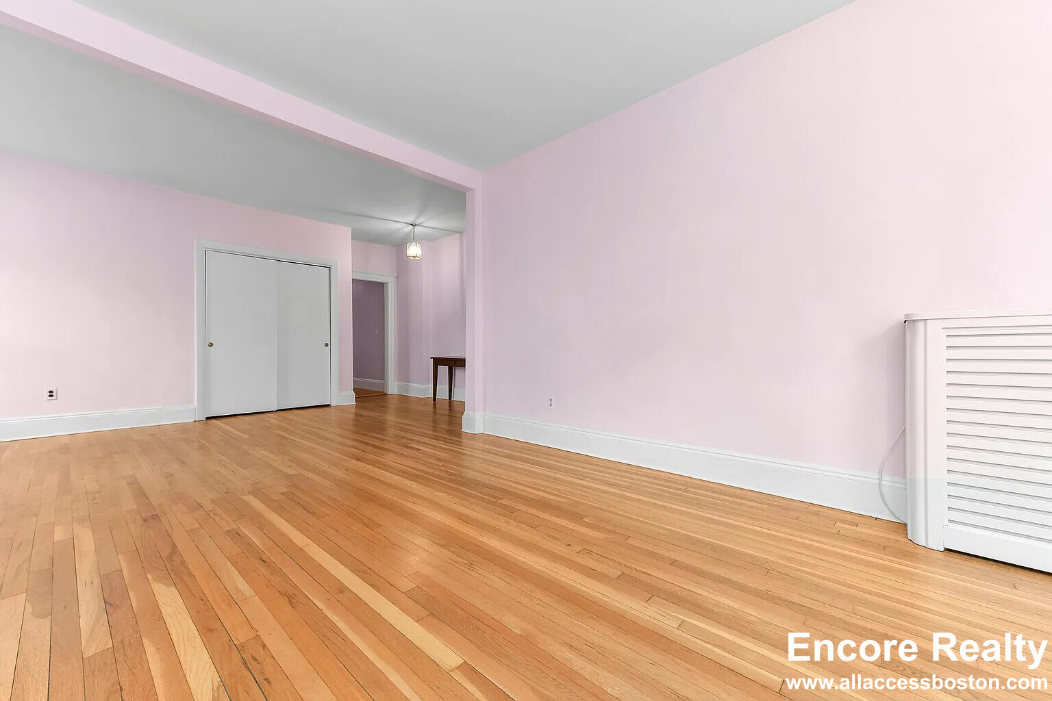 87 Browne St, Coolidge Corner