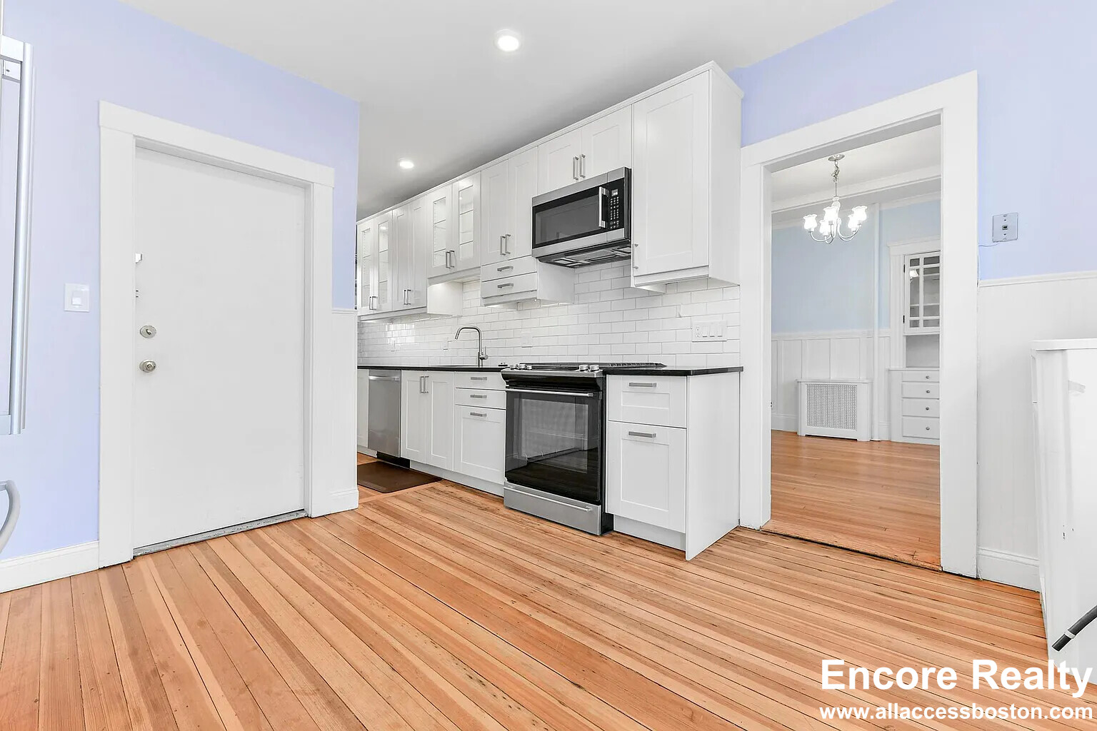 87 Browne St, Coolidge Corner