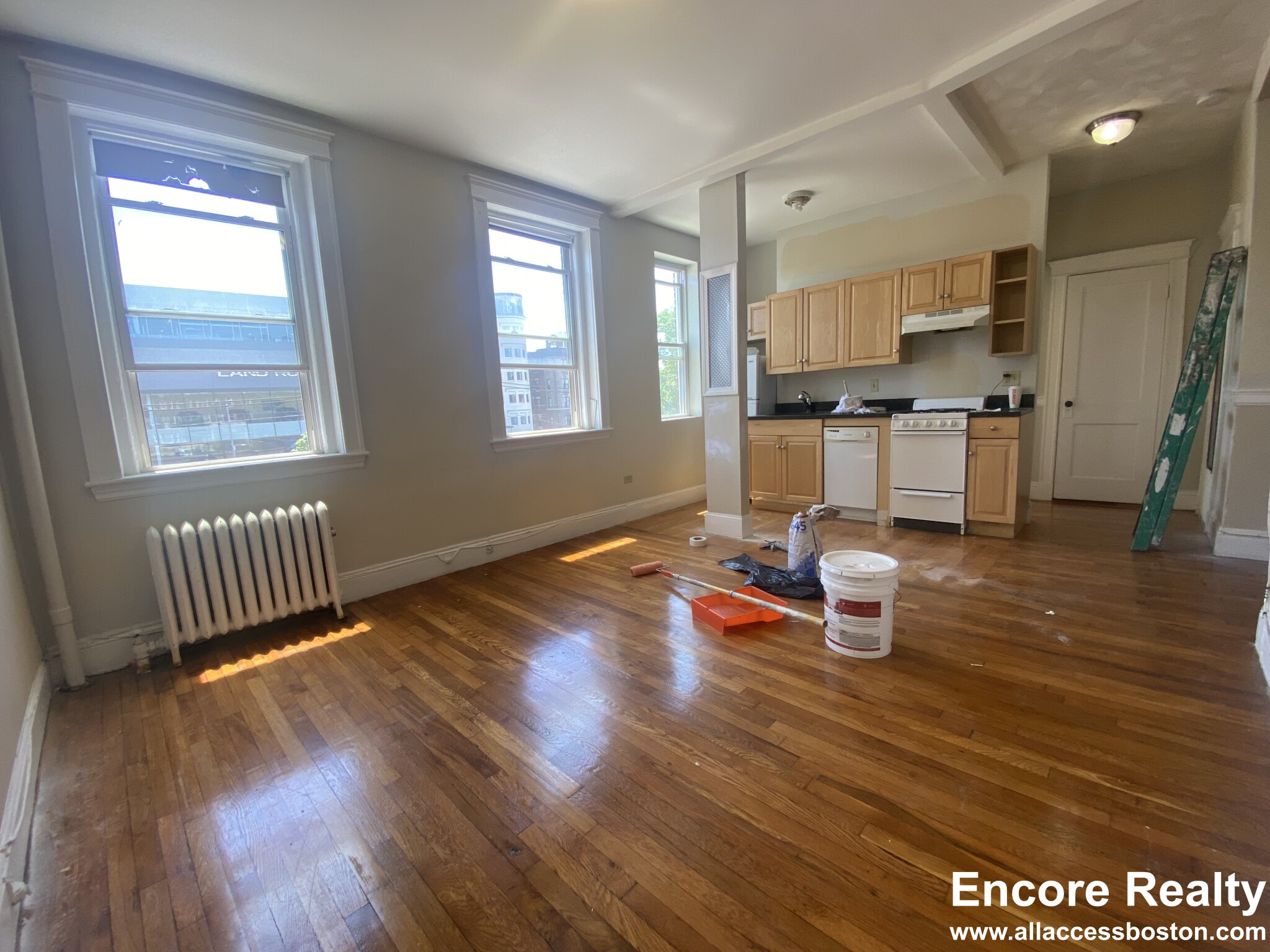 1189 Commonwealth Ave, Allston