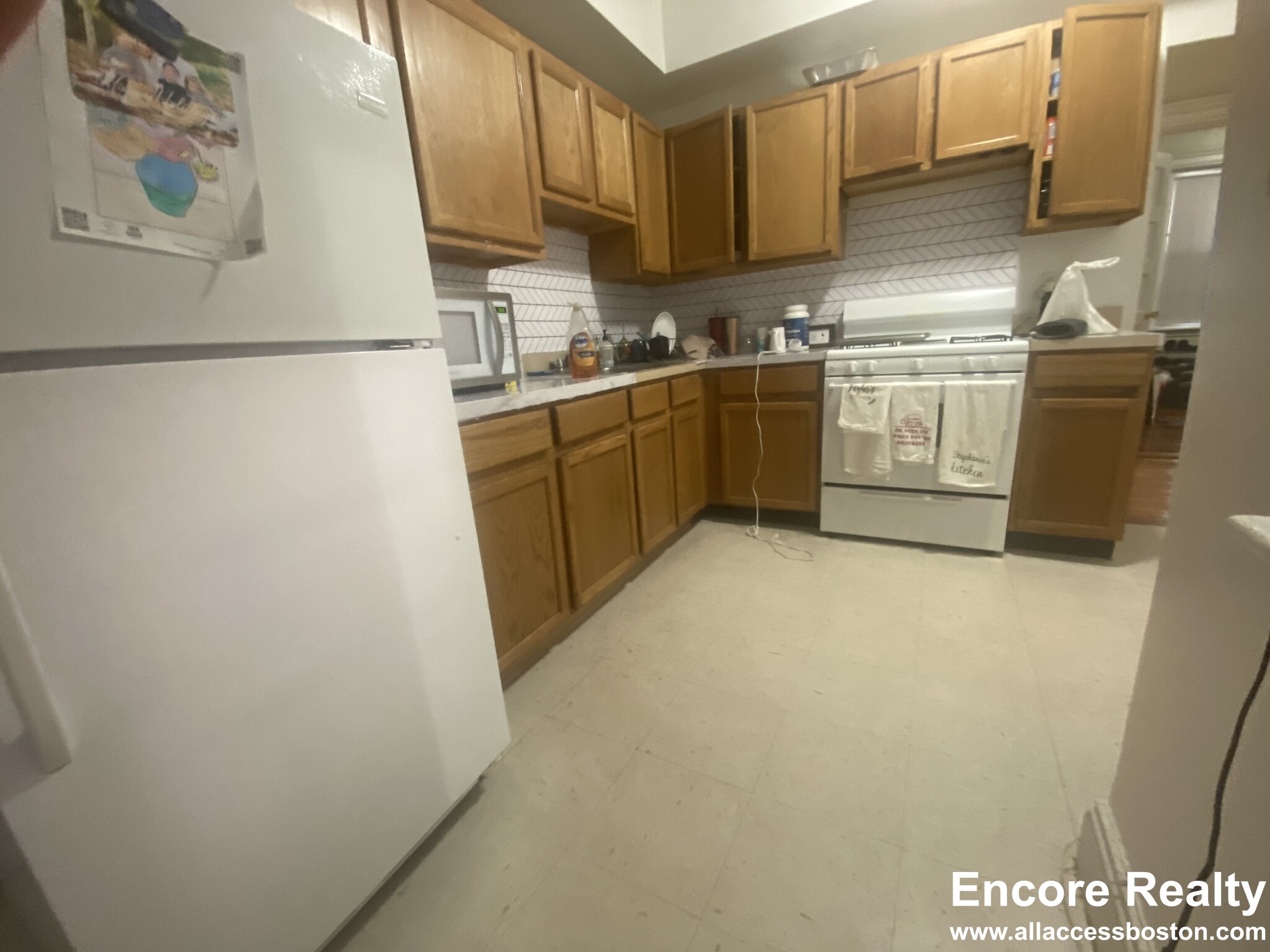 1788 Beacon St, Washington Square