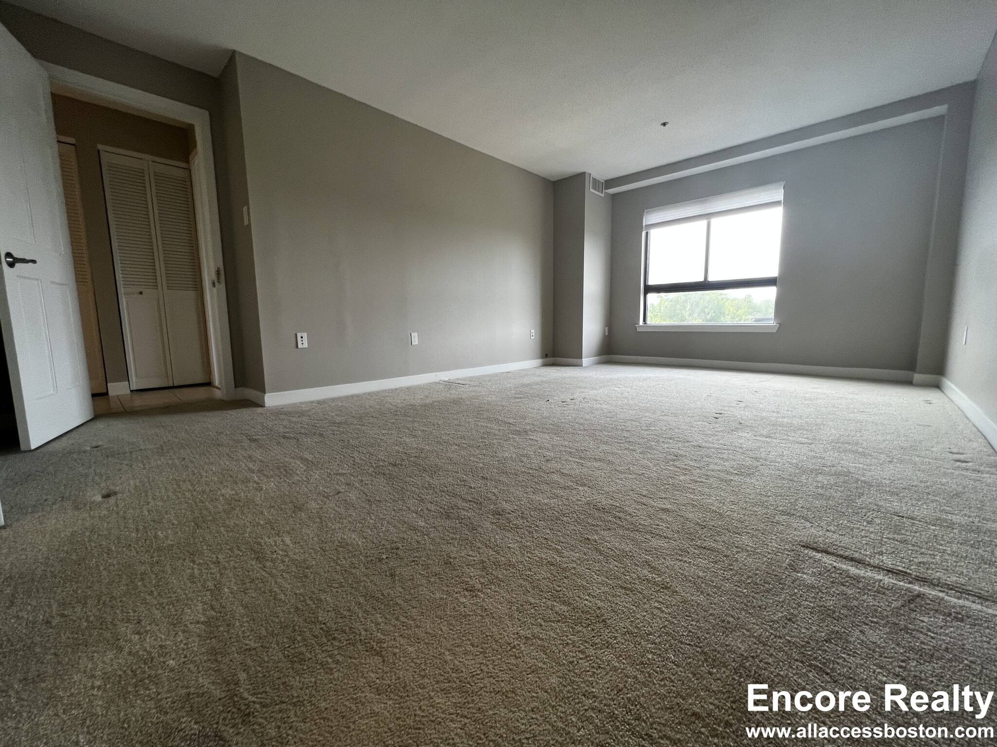 1111 Beacon St, Coolidge Corner