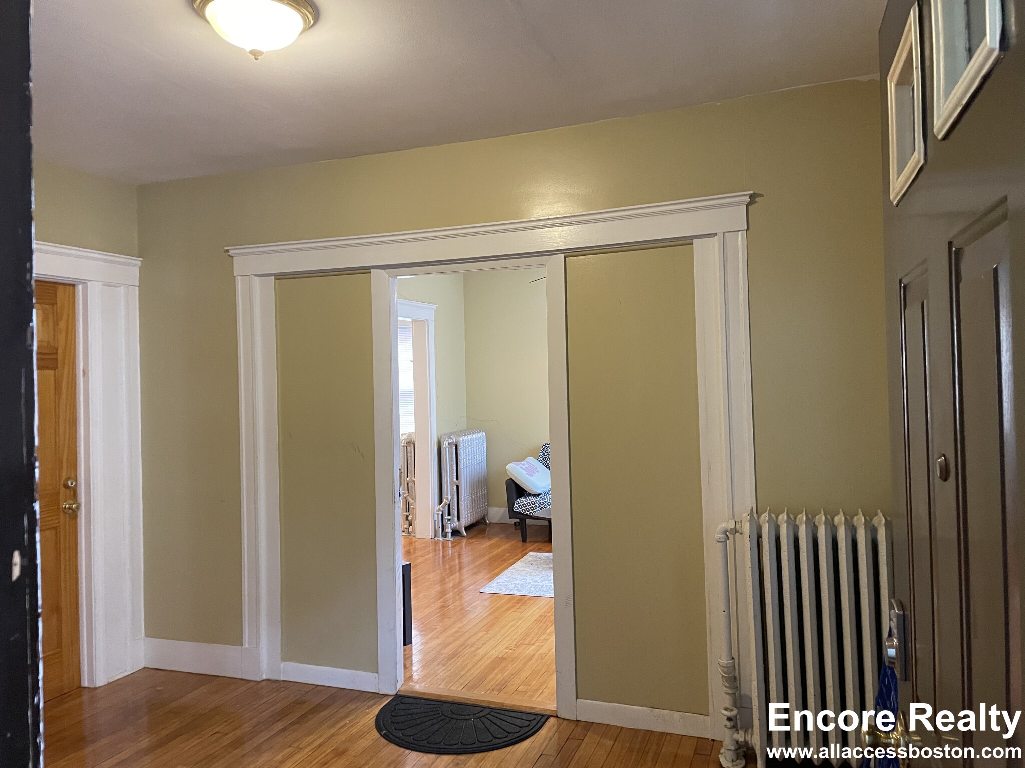 99 Glenville Ave, Allston