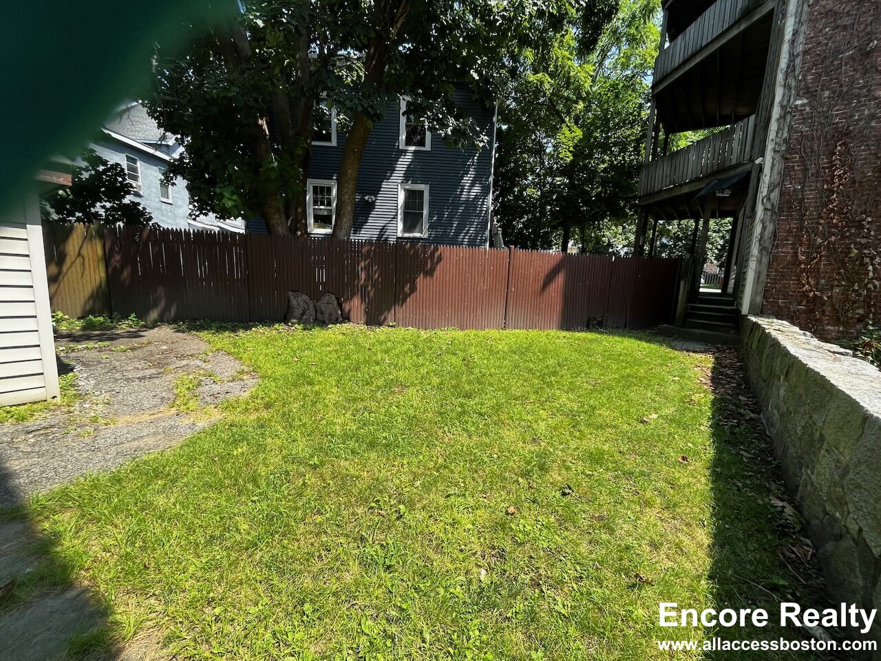 4 Adella Pl, Allston