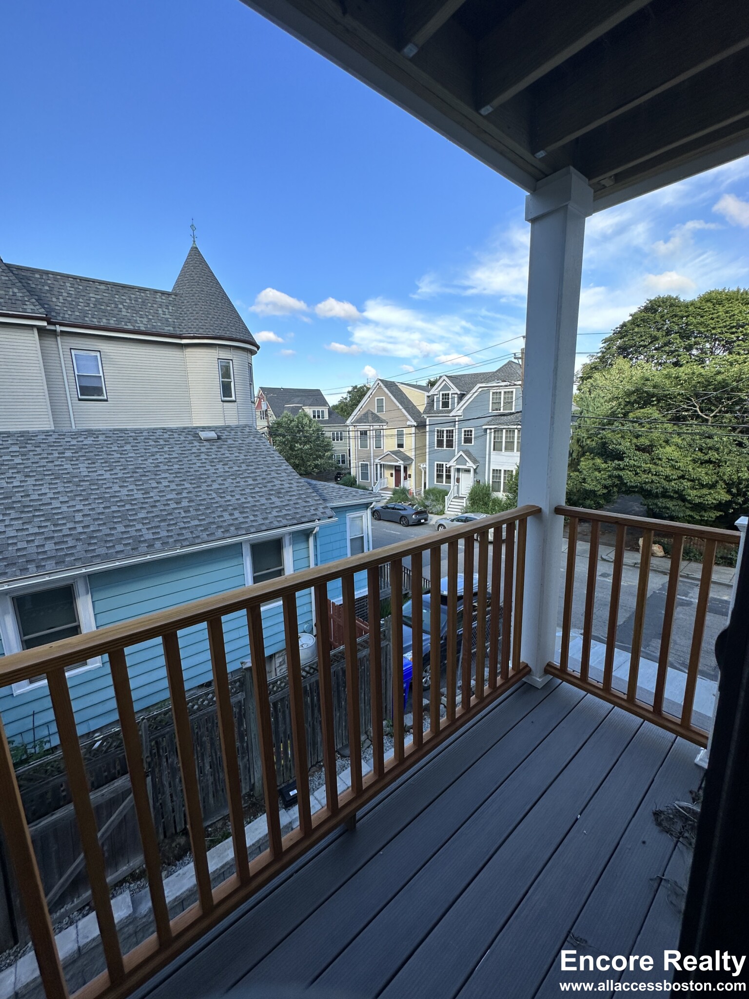 279 Lamartine St, Jamaica Plain