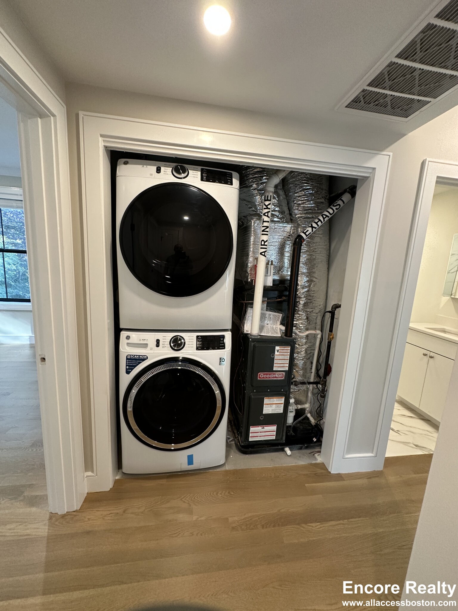 279 Lamartine St, Jamaica Plain