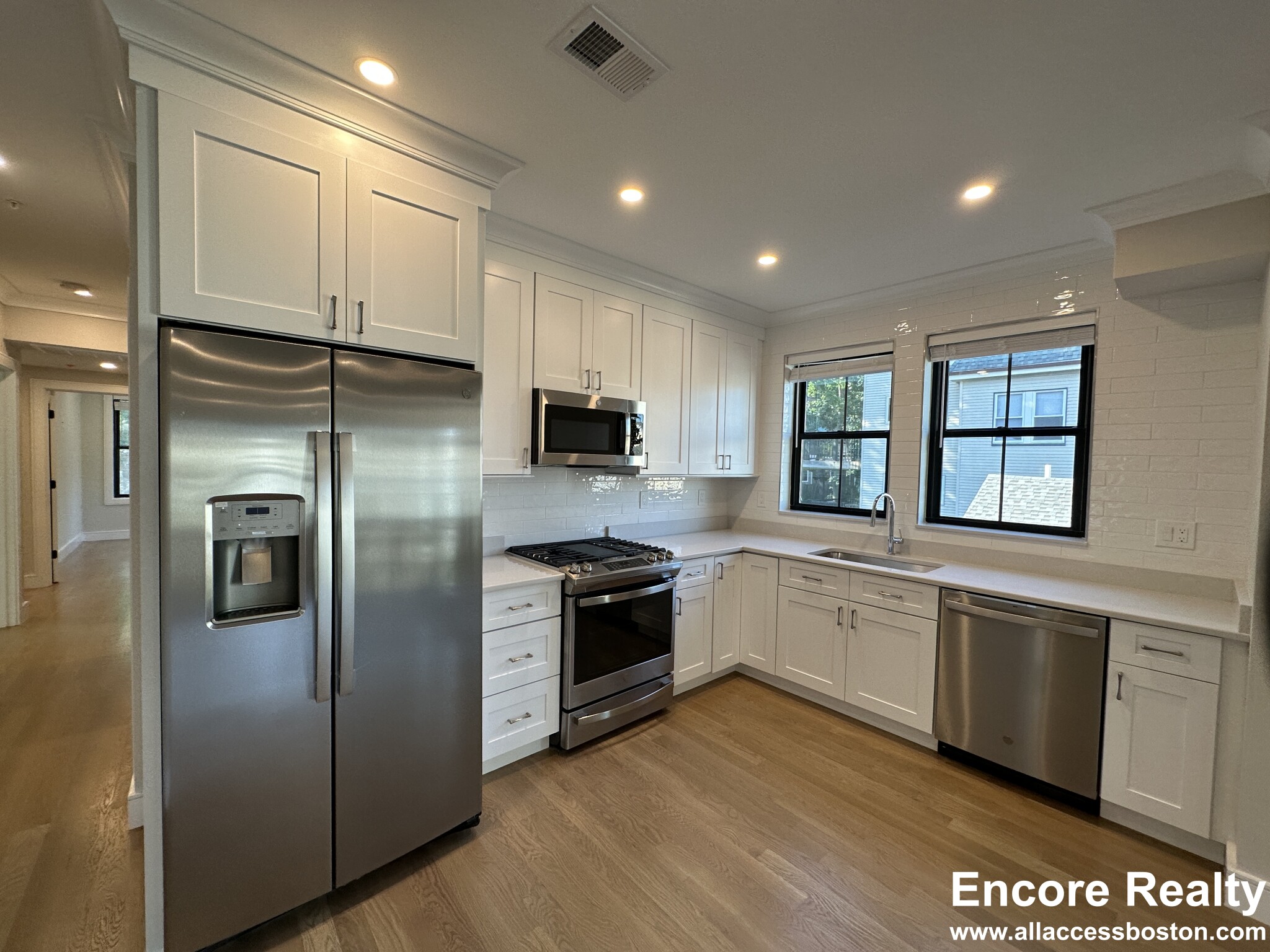 279 Lamartine St, Jamaica Plain