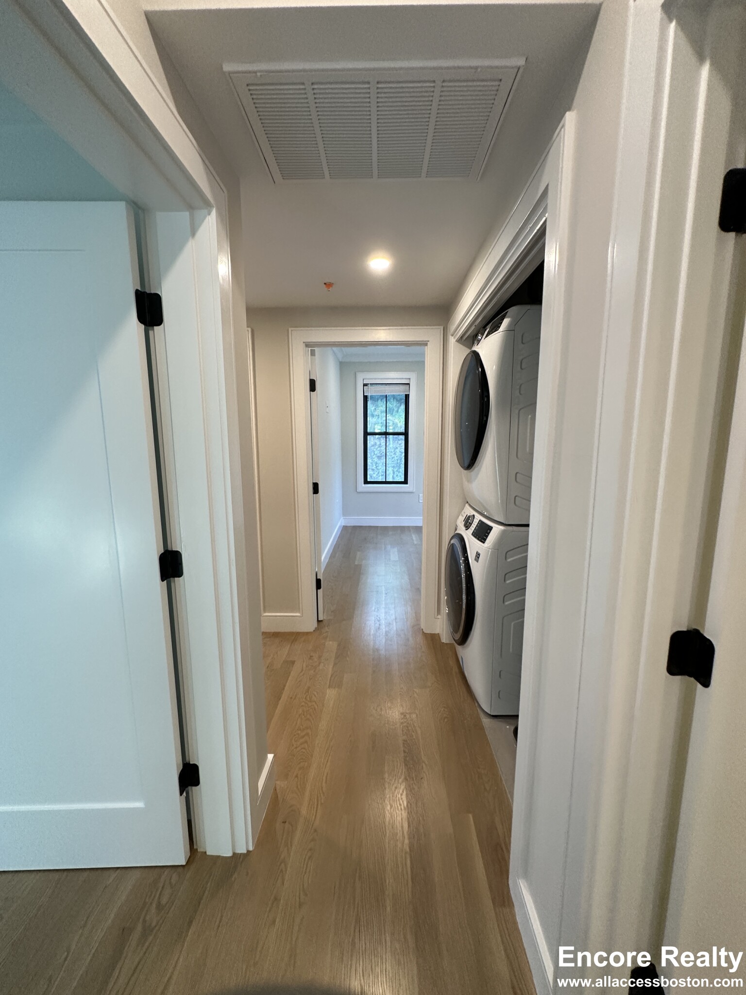 279 Lamartine St, Jamaica Plain