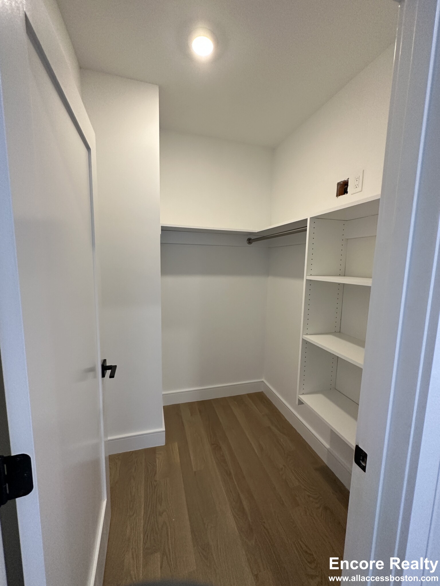 279 Lamartine St, Jamaica Plain