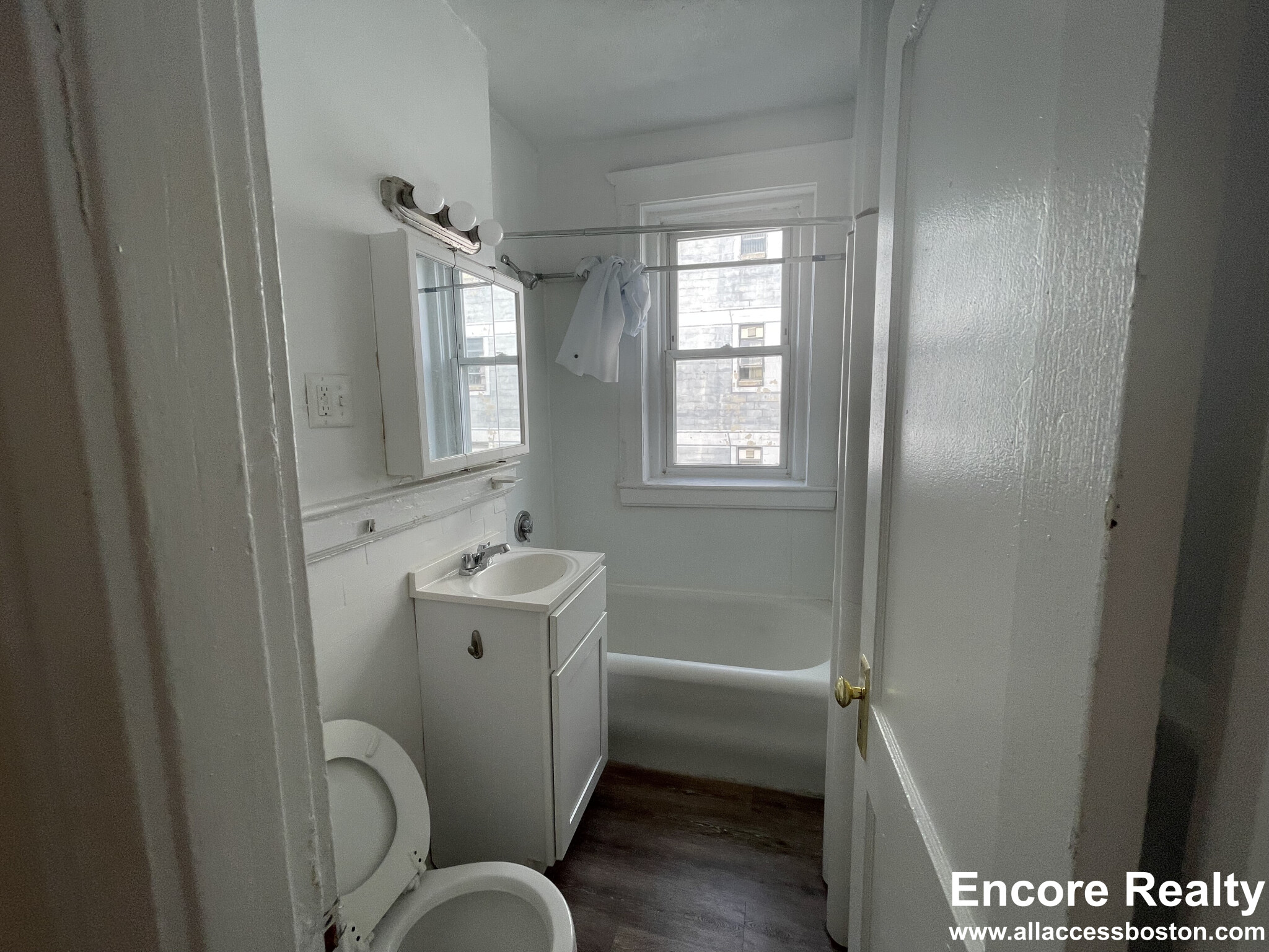 1163 Boylston St, Fenway