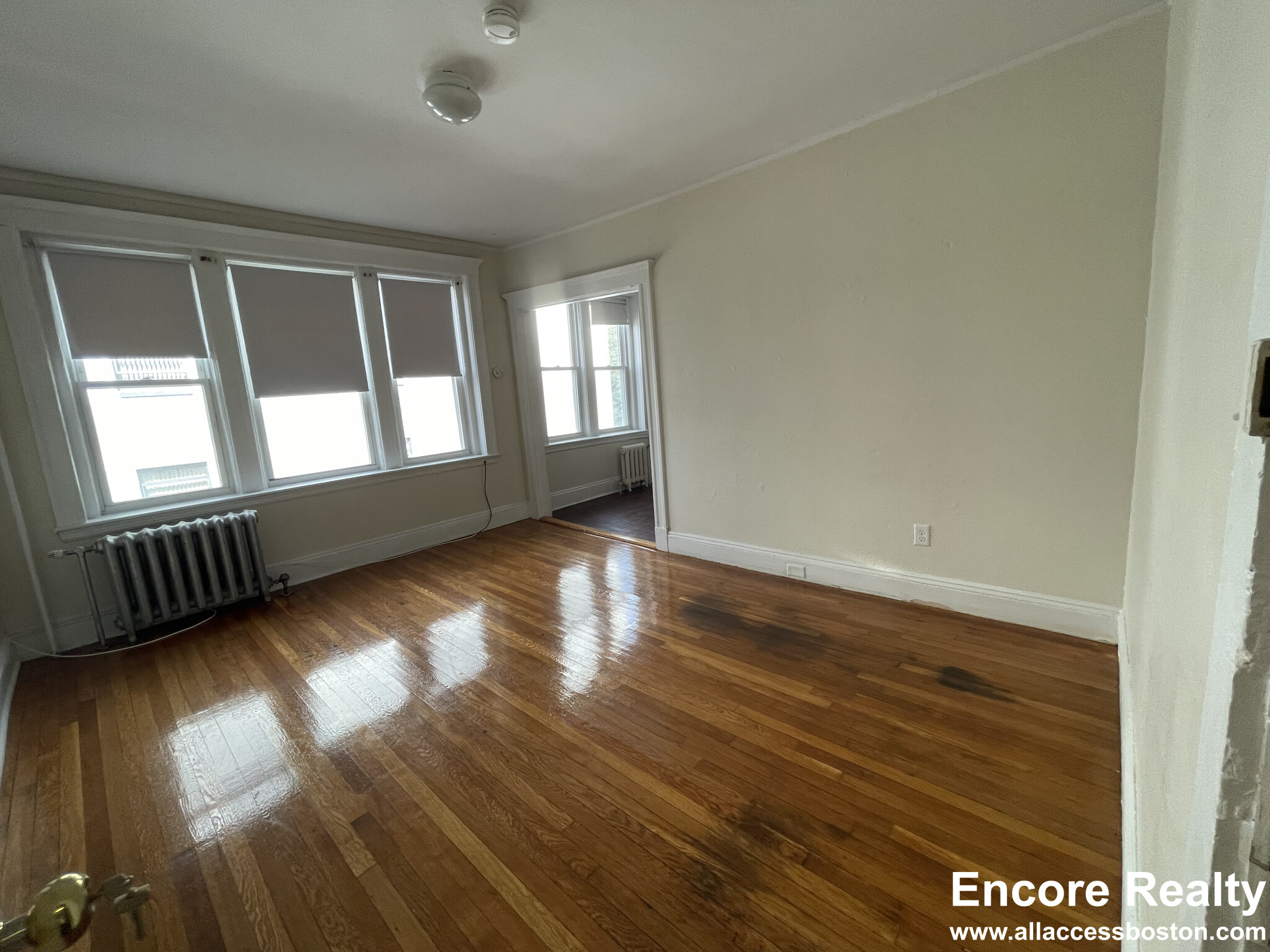 1163 Boylston St, Fenway