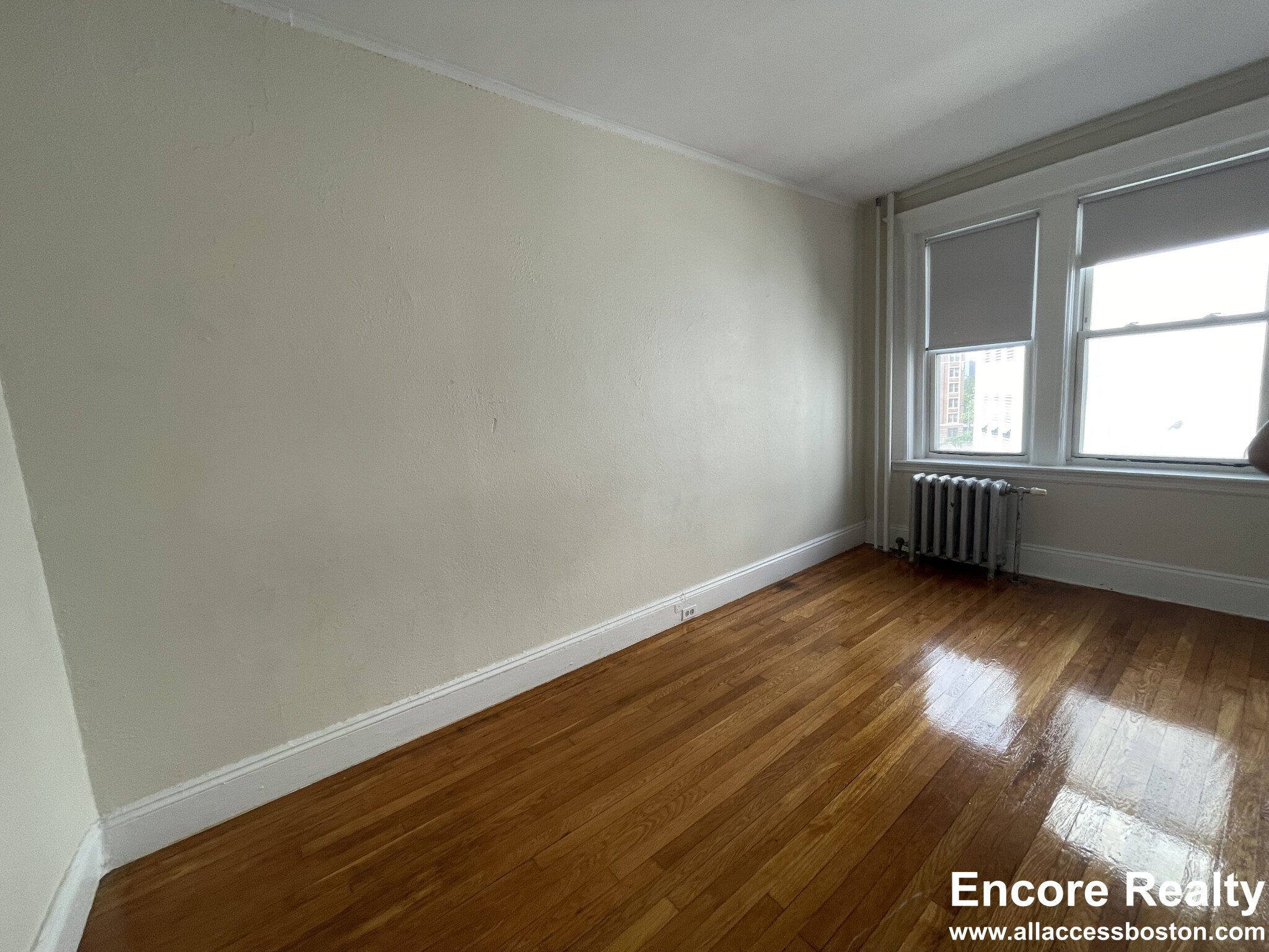 1163 Boylston St, Fenway