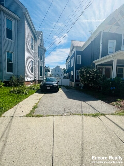 43 Dartmouth St, Assembly Square