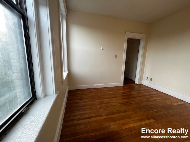 1156 Commonwealth Ave, Allston