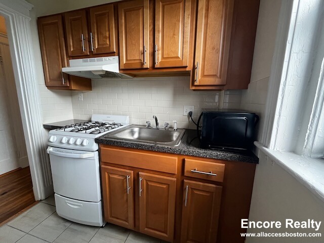 1156 Commonwealth Ave, Allston