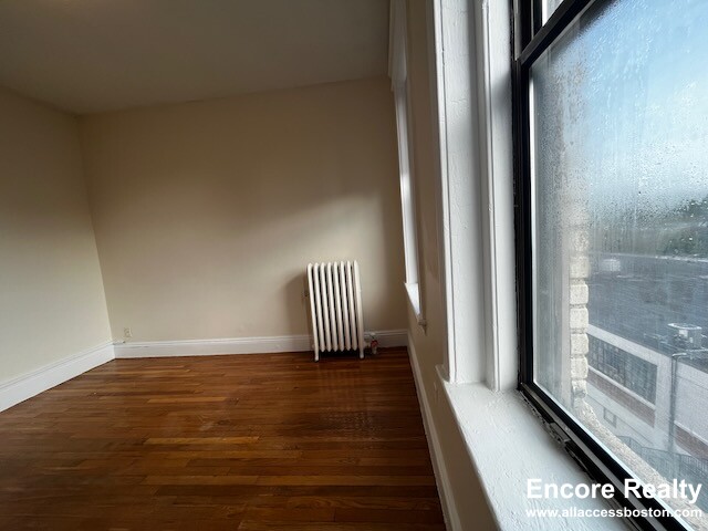 1156 Commonwealth Ave, Allston