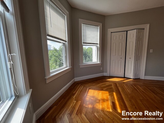 167 Hampshire St, Inman Square