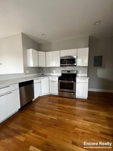 167 Hampshire St, Inman Square