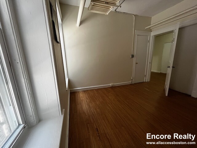 1191 Boylston St, Fenway