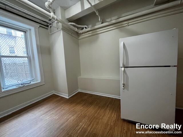 1191 Boylston St, Fenway