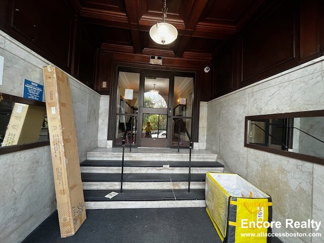 1191 Boylston St, Fenway