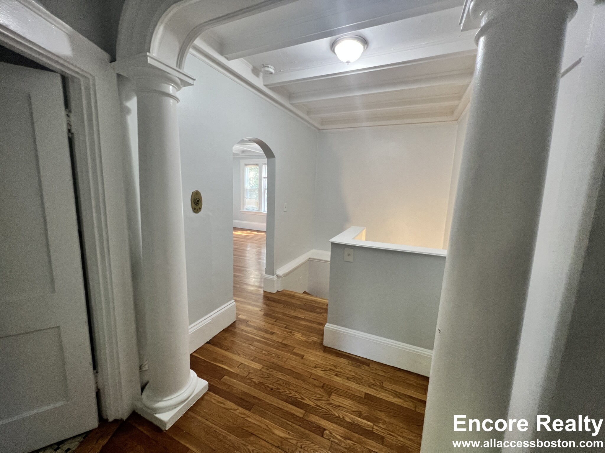 1789 Commonwealth Ave, Brighton