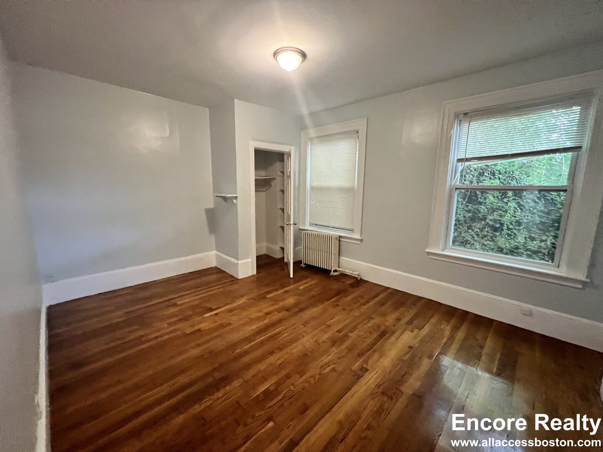 1789 Commonwealth Ave, Brighton