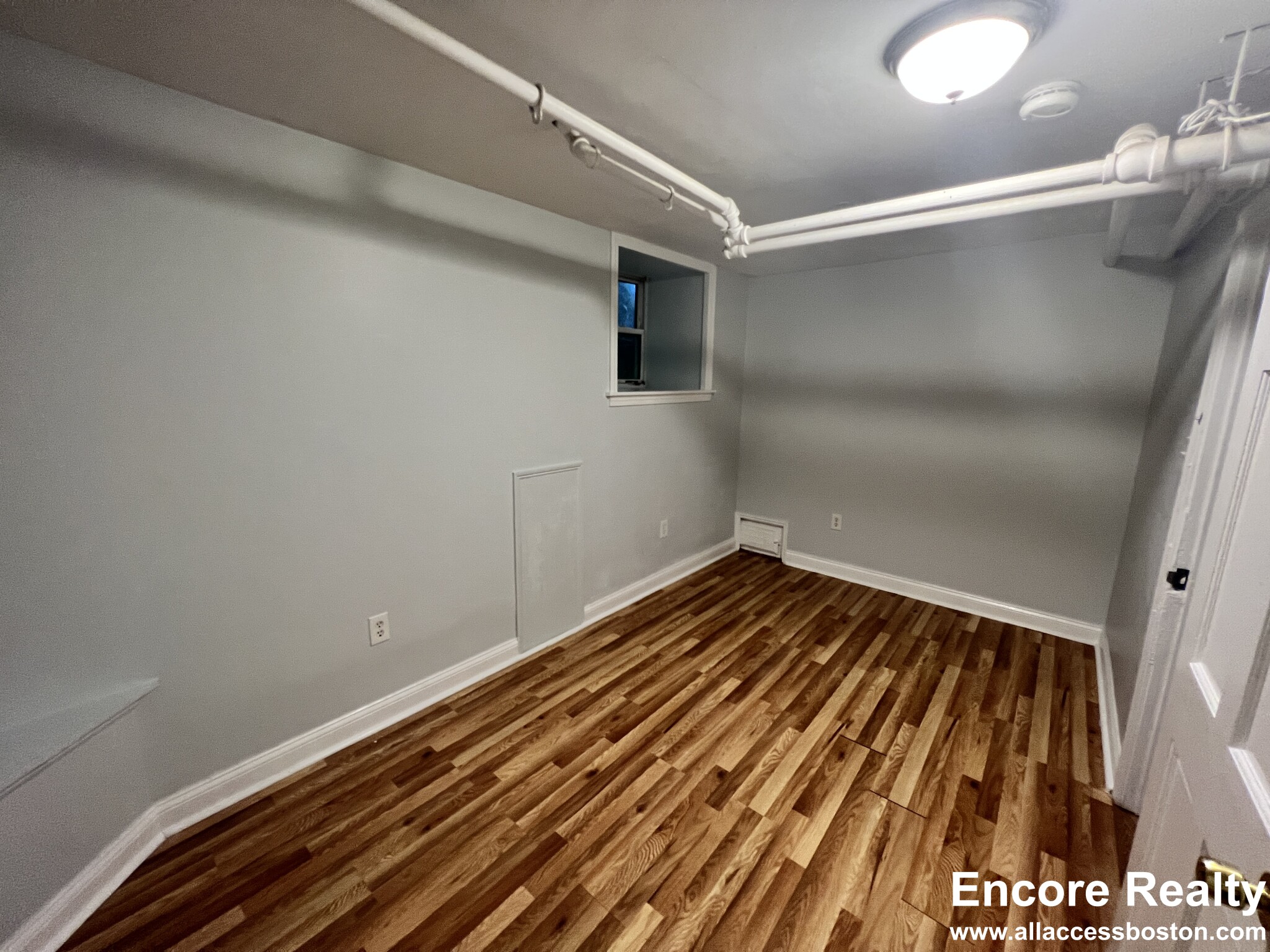 1789 Commonwealth Ave, Brighton