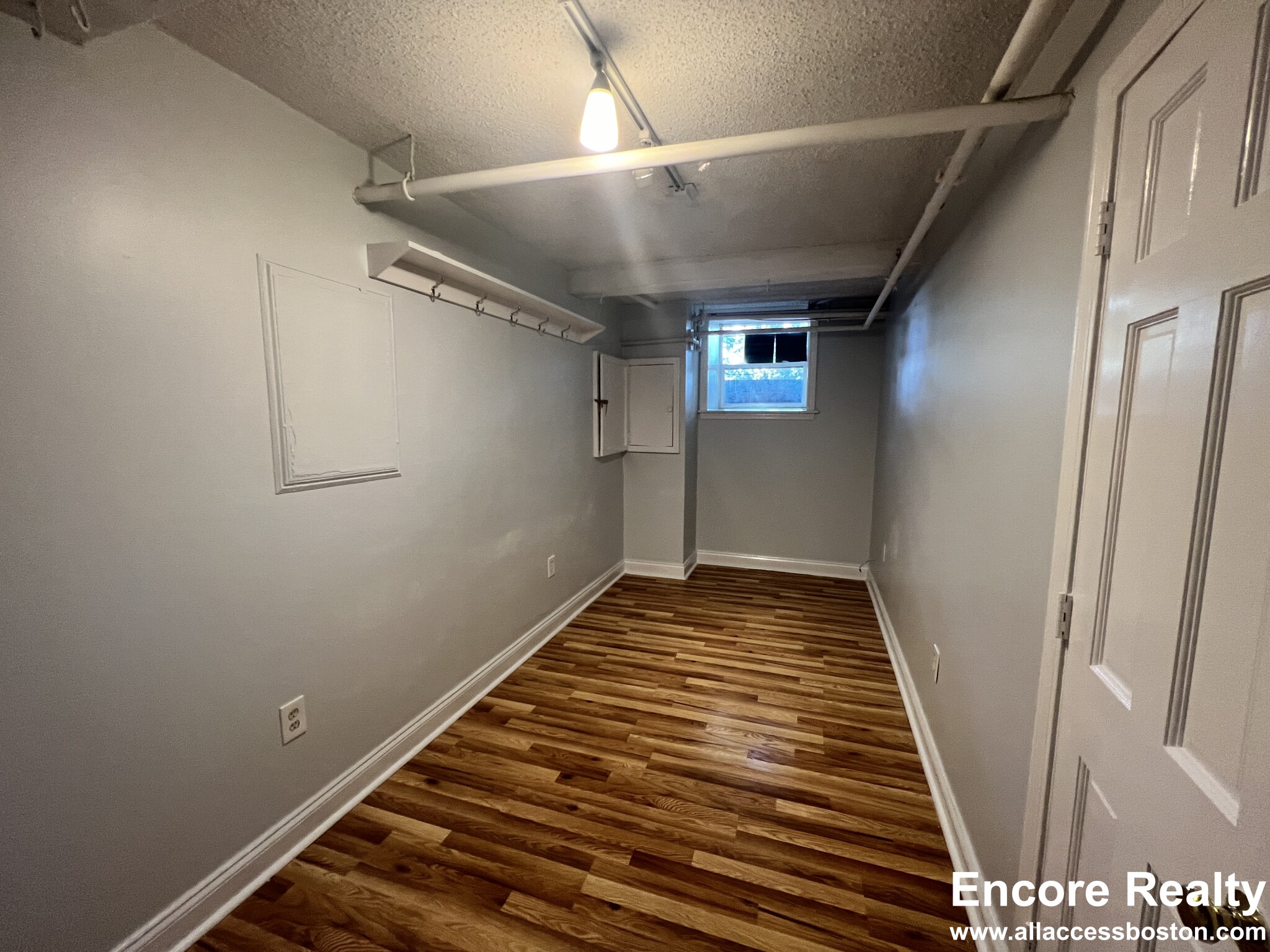 1789 Commonwealth Ave, Brighton