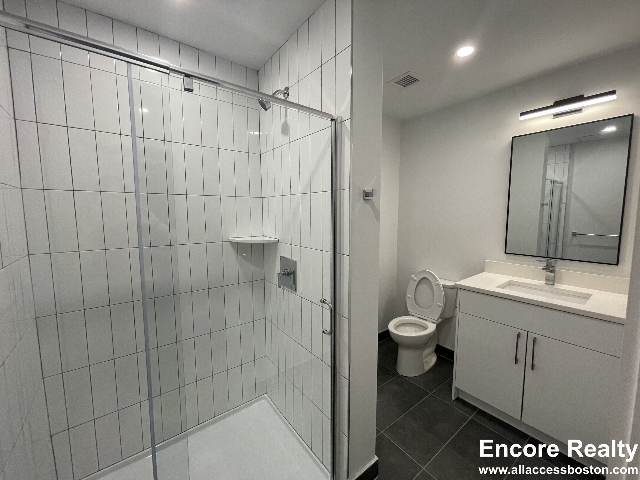 1127 Harrison Ave, South End