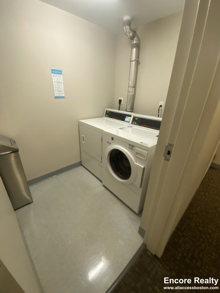 8 Winter St, Midtown