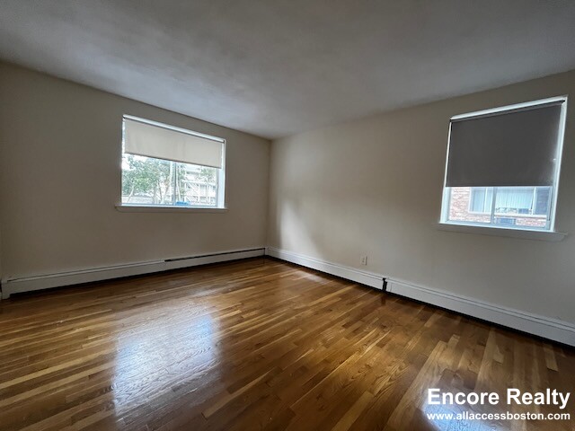 88 Gardner St, Allston