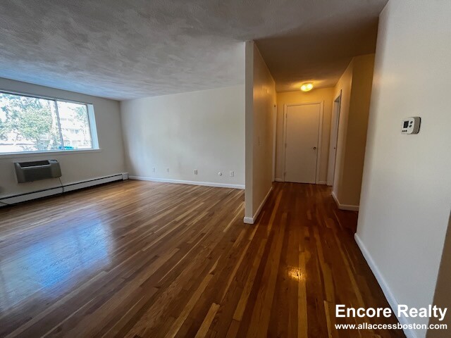 88 Gardner St, Allston