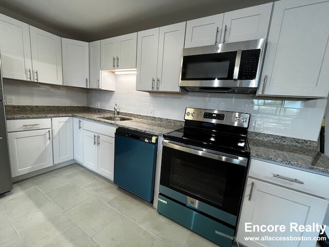 1111 Beacon St, Coolidge Corner