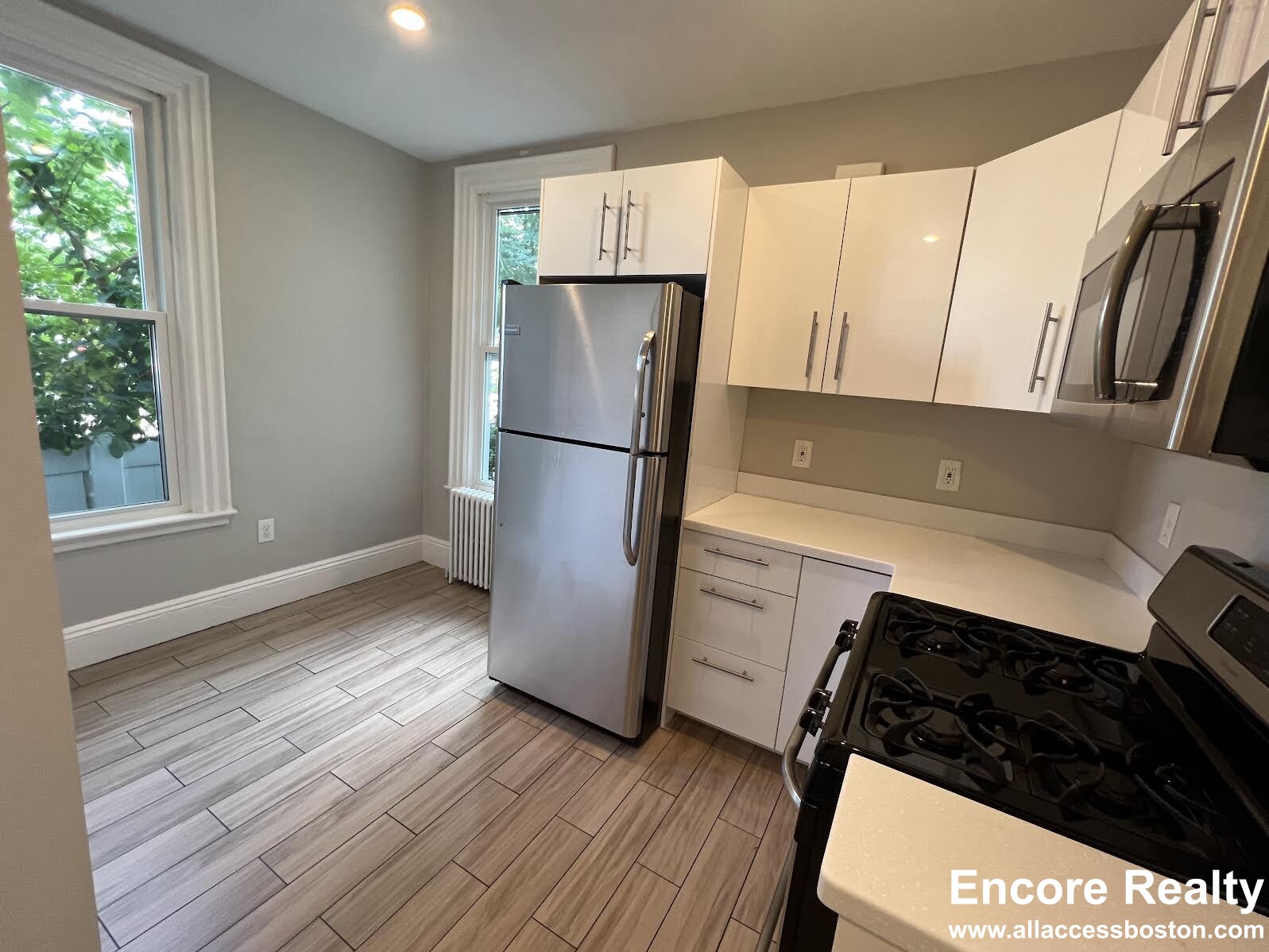 13 Pleasant St, Central Square