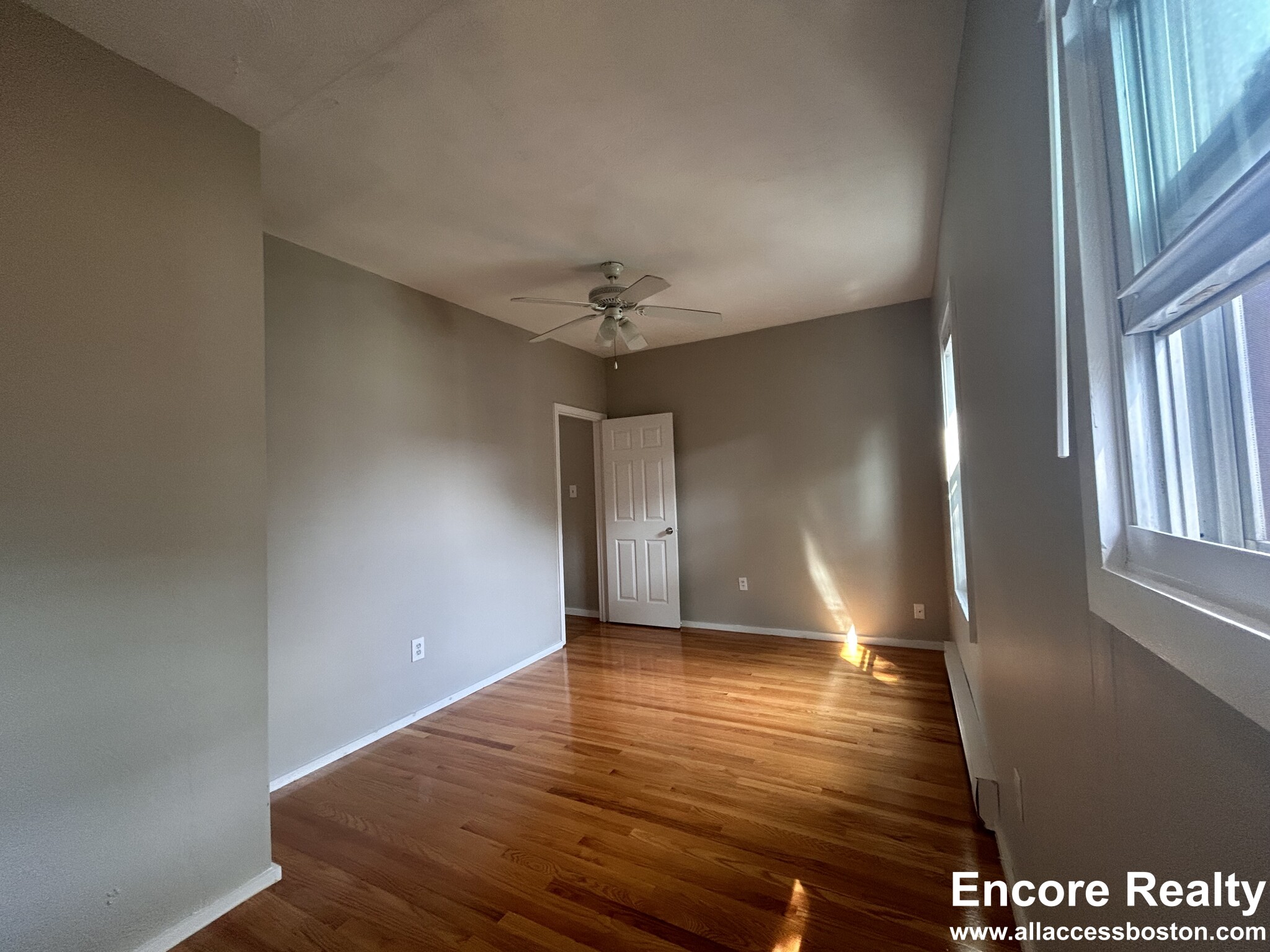 1084 Dorchester Ave, Dorchester