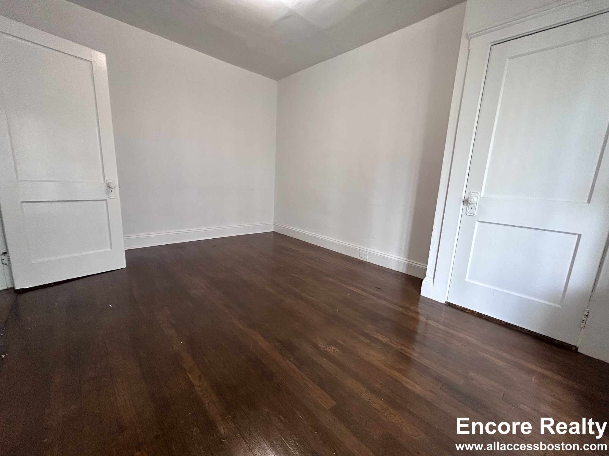 119 Brainerd Rd, Allston