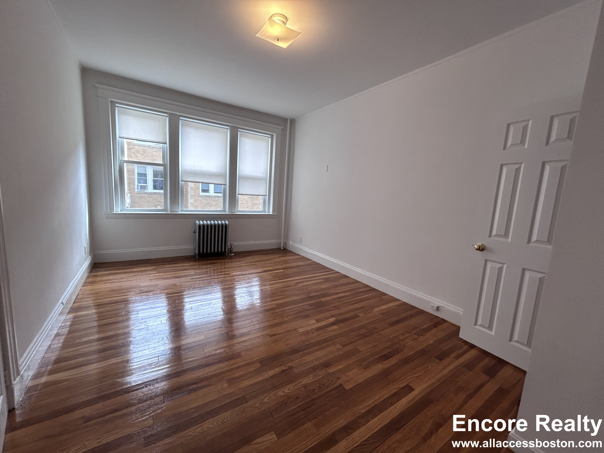 85 Winchester St, Coolidge Corner