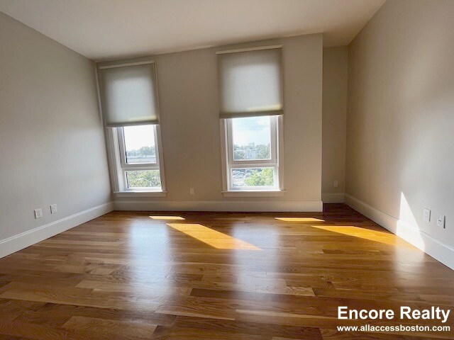 168 Hampshire St, Inman Square