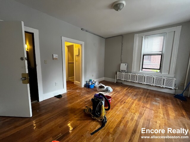 48 Jfk, Harvard Square