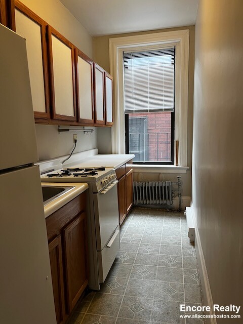 48 Jfk St, Harvard Square