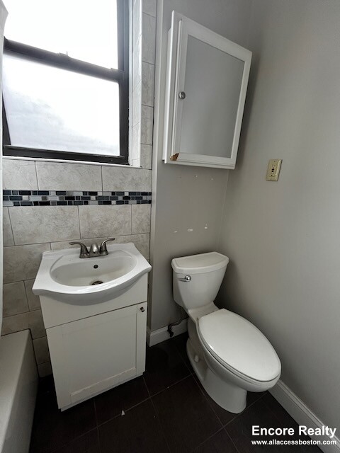 48 Jfk St, Harvard Square