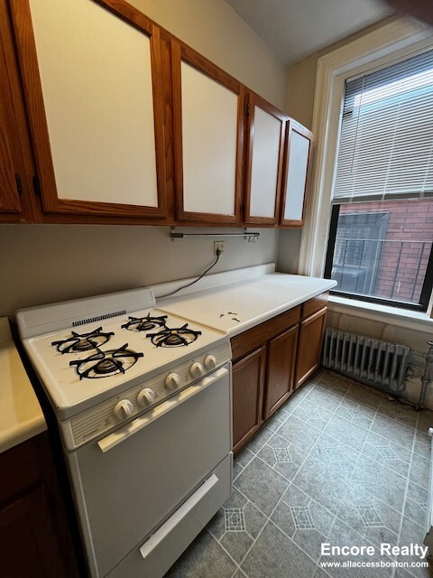 48 Jfk St, Harvard Square